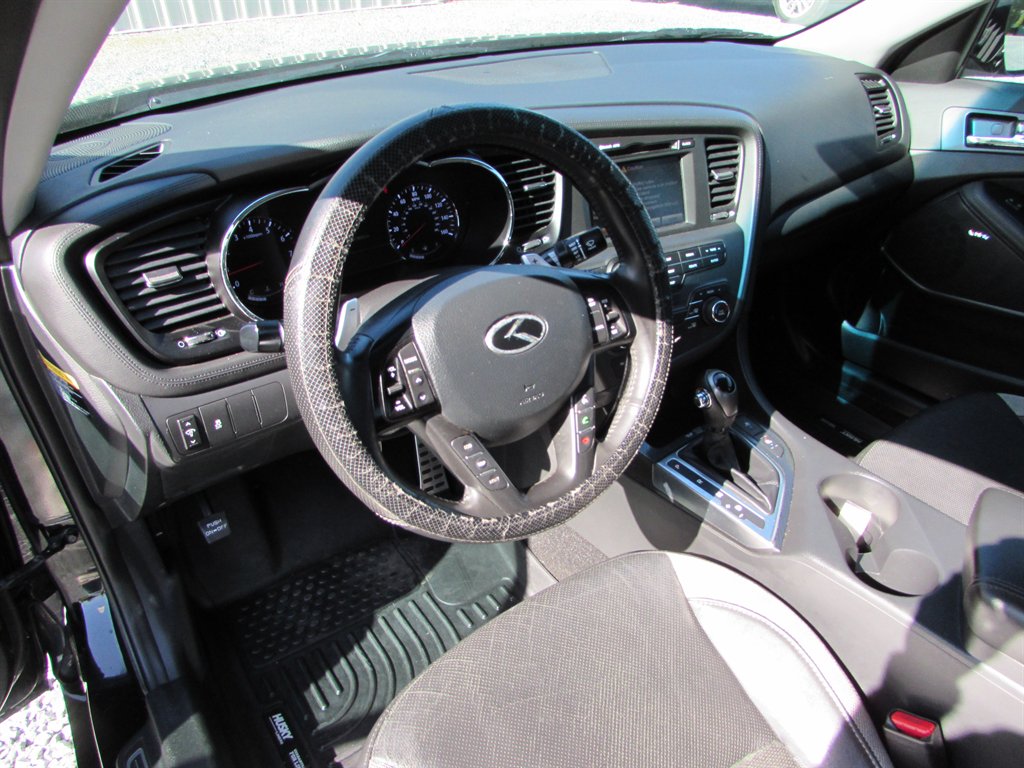 2012 Kia Optima SX Turbo photo