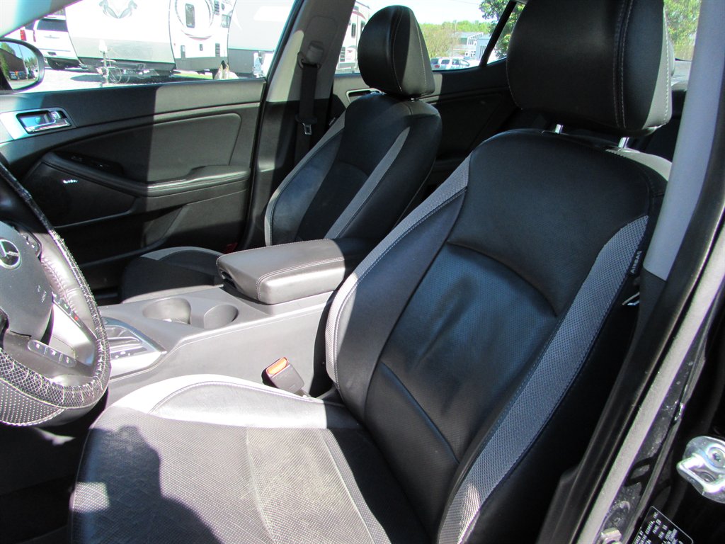2012 Kia Optima SX Turbo photo