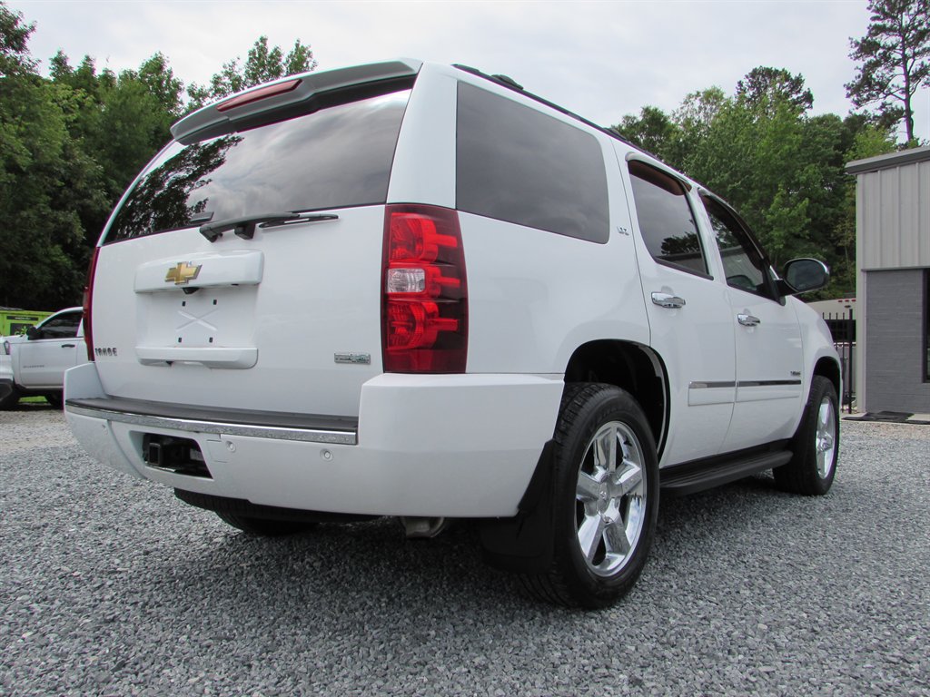2011 Chevrolet Tahoe LTZ photo
