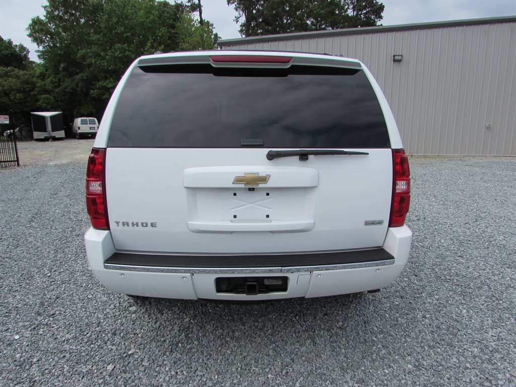 2011 Chevrolet Tahoe LTZ photo