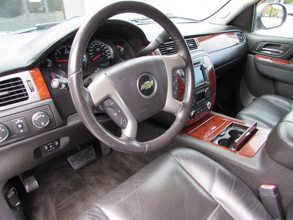 2011 Chevrolet Tahoe LTZ photo