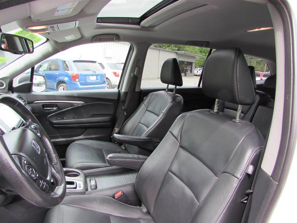 2017 Honda Pilot EX-L photo