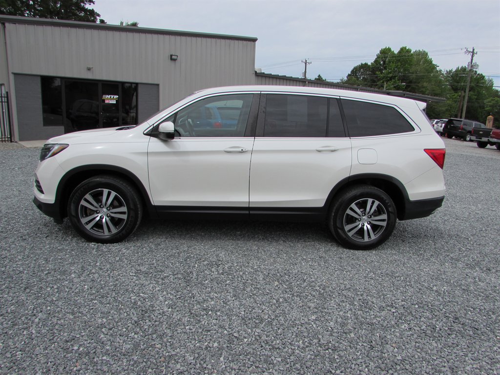 2017 Honda Pilot EX-L photo