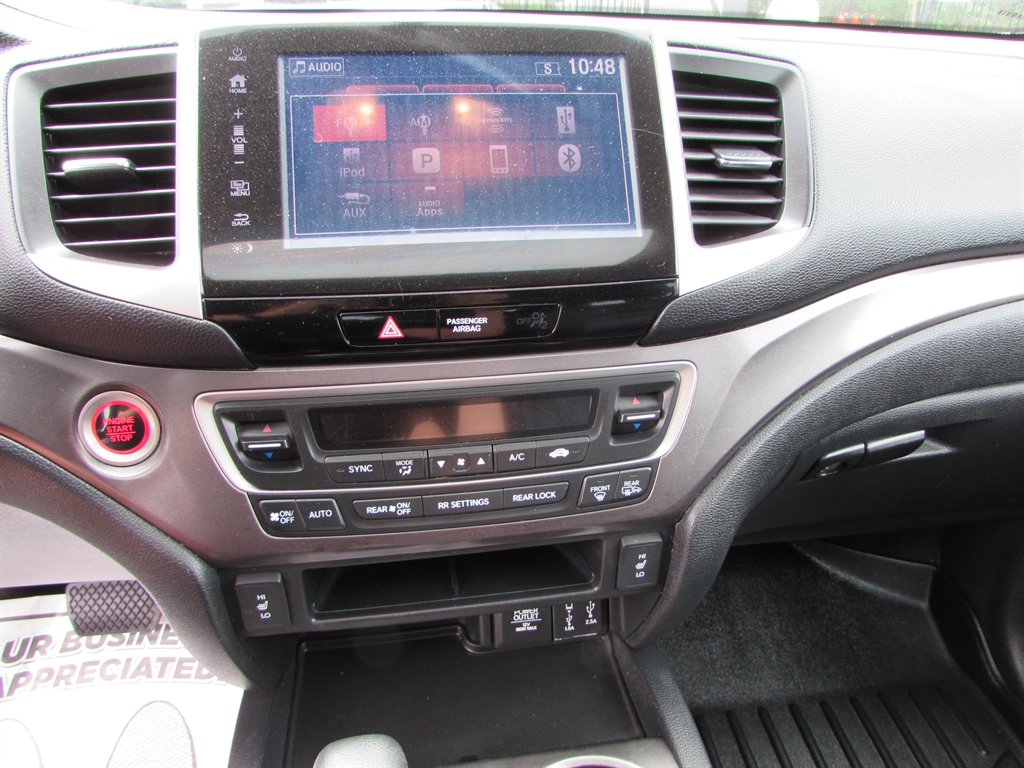 2017 Honda Pilot EX-L photo