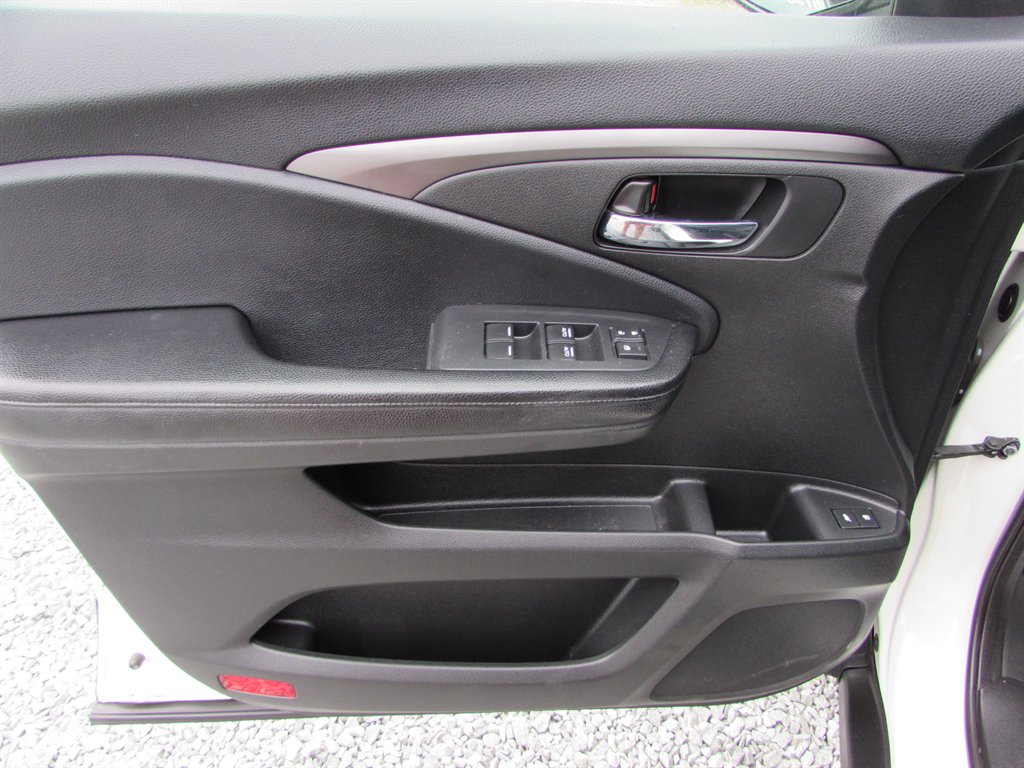 2017 Honda Pilot EX-L photo