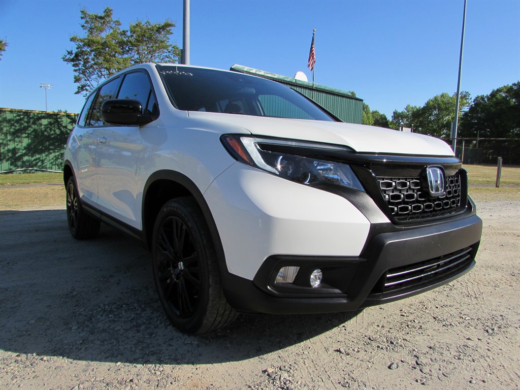 2021 Honda Passport - $17,990