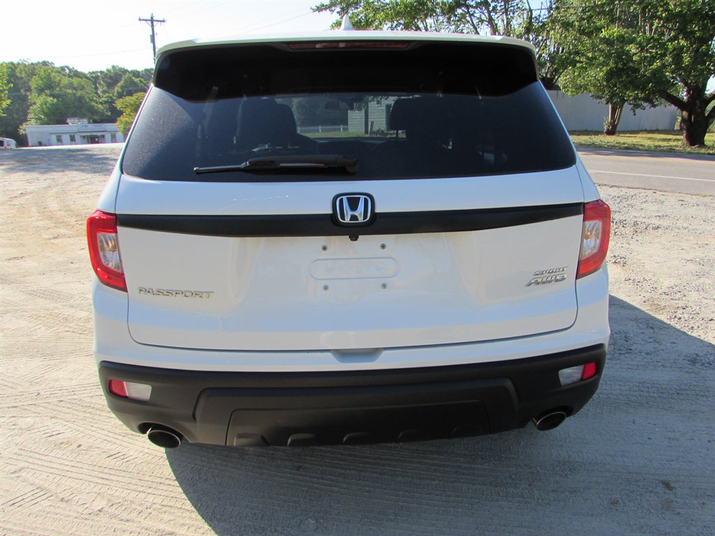 2021 Honda Passport - $17,990