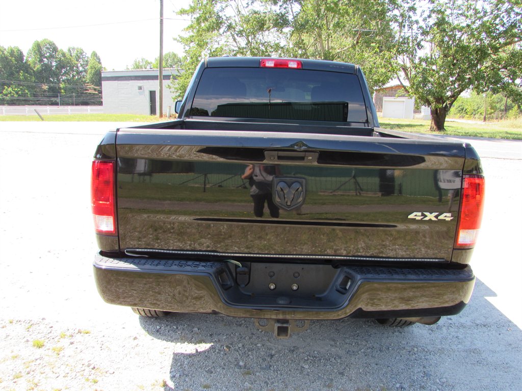 2018 Ram 1500 - $13,330