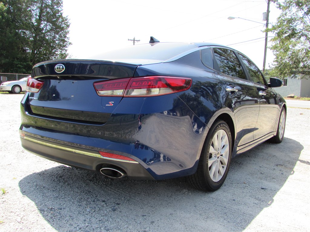 2018 Kia Optima - $9,740