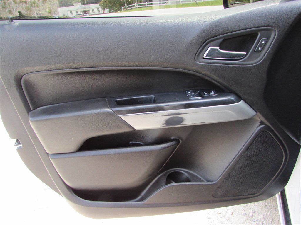 2021 Chevrolet Colorado - $14,725