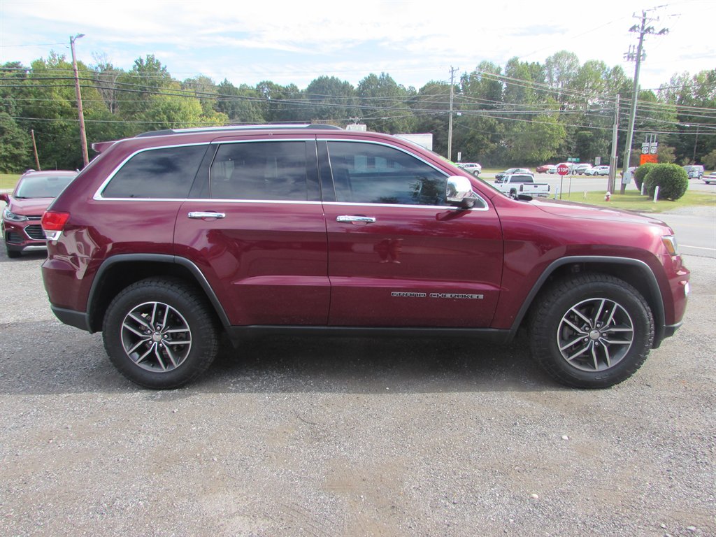 2018 Jeep Cherokee - $13,675