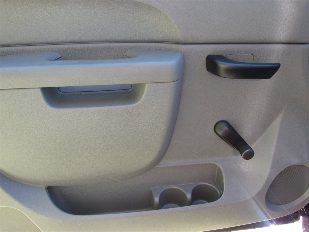 2013 Chevrolet Silverado - $8,350
