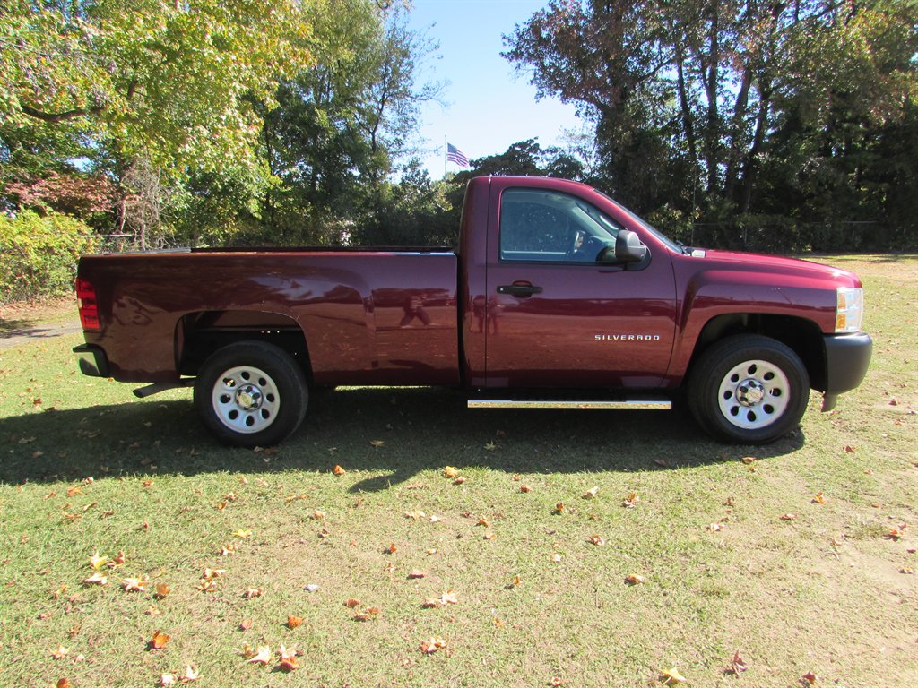 2013 Chevrolet Silverado - $8,350