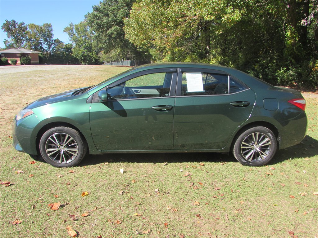 2016 Toyota Corolla - $11,885