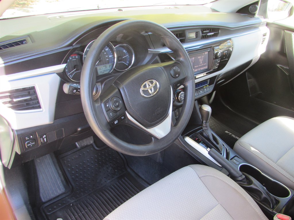 2016 Toyota Corolla - $11,885