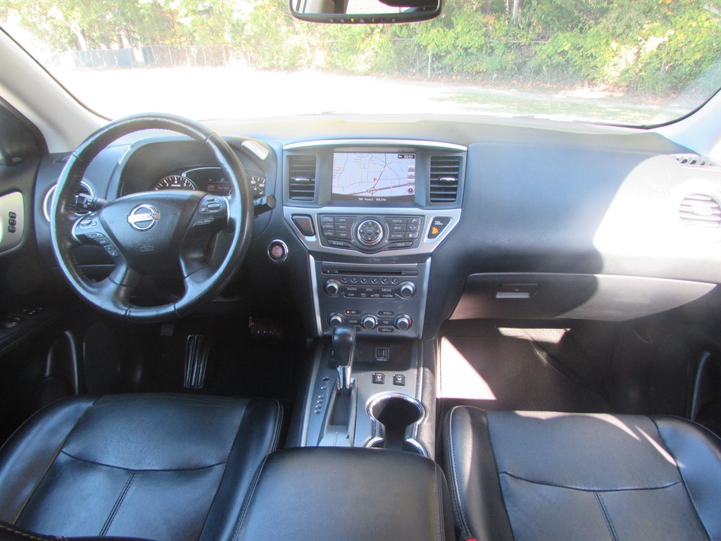 2020 Nissan Pathfinder - $11,870