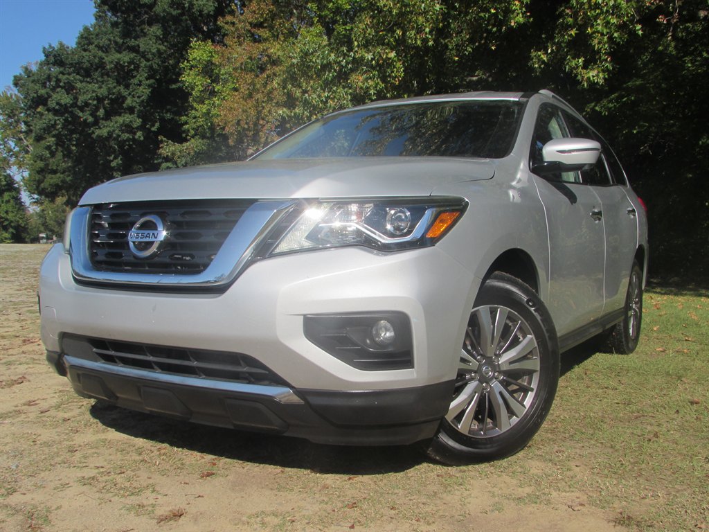 2020 Nissan Pathfinder - $11,870