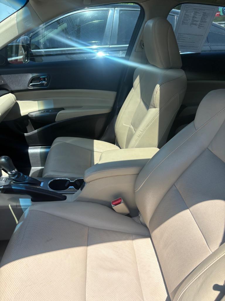 2014 Acura ILX