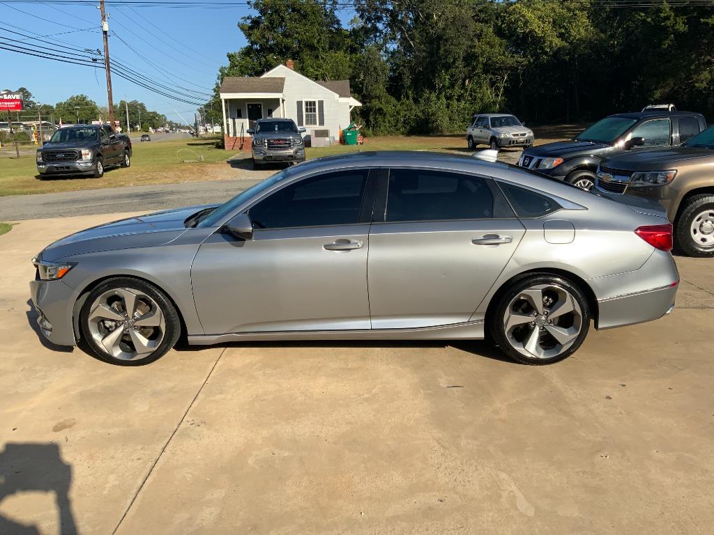 2019 Honda Accord