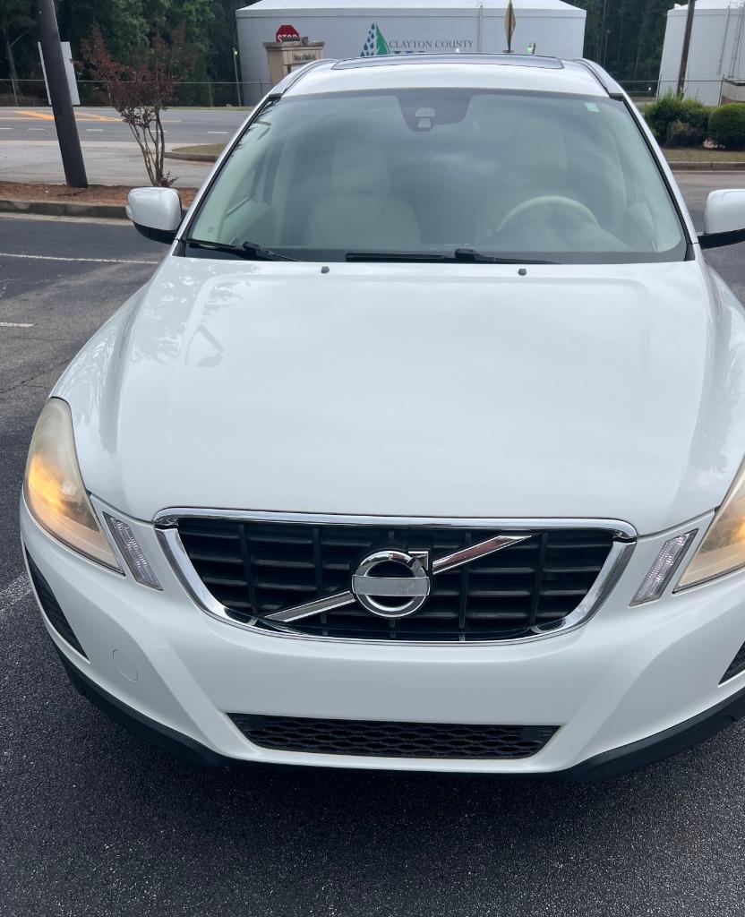 2012 Volvo XC60 - $5,500