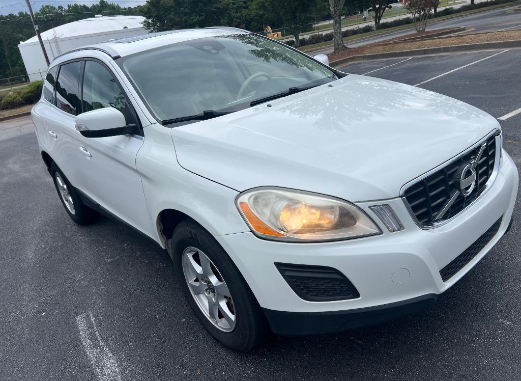 2012 Volvo XC60 - $5,500