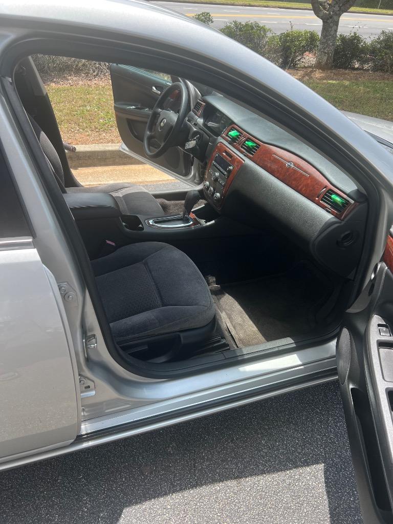2008 Chevrolet Impala - $4,501