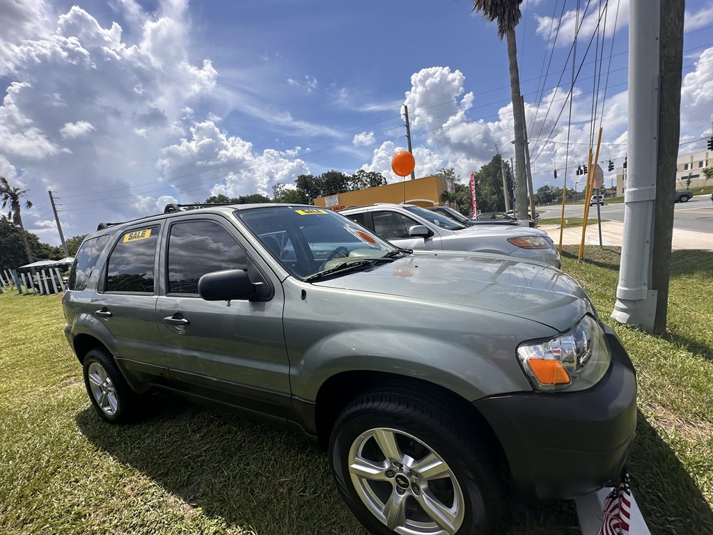 2006 Ford Escape - $4,900