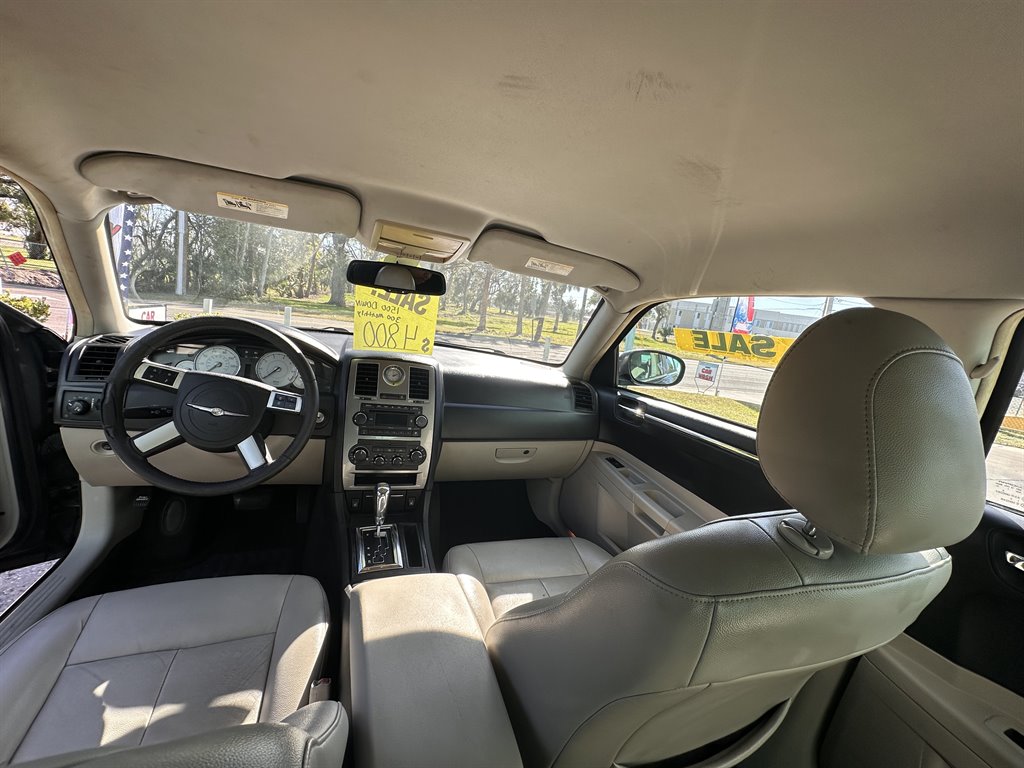 2007 Chrysler 300 Touring photo