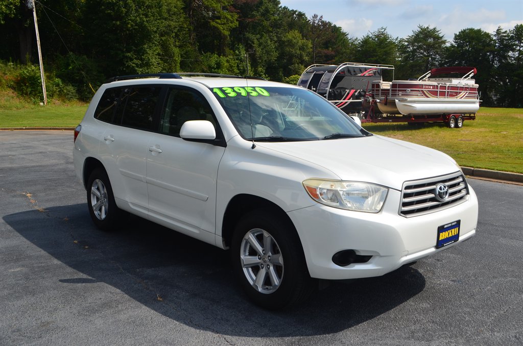 2009 Toyota Highlander - $12,950