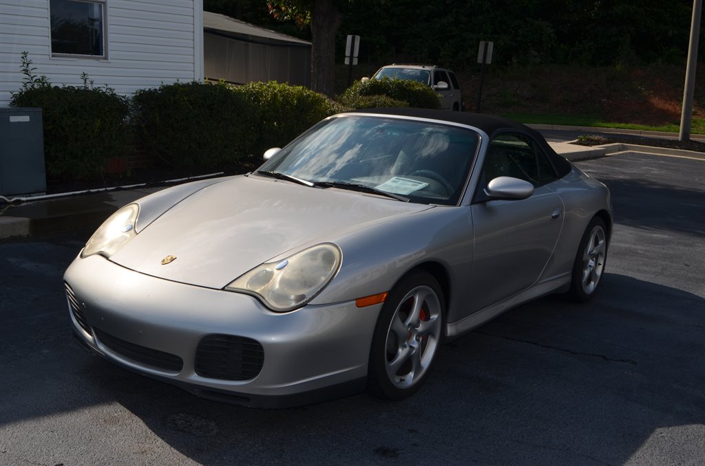 2004 Porsche 911 Carrera photo