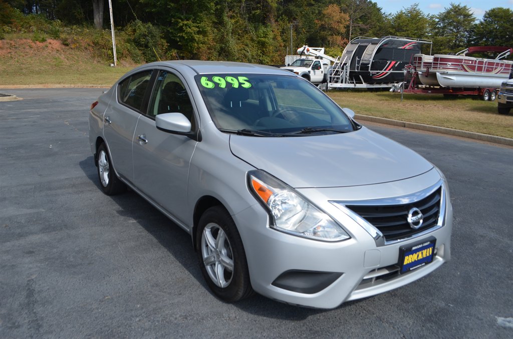 2019 Nissan Versa - $6,999