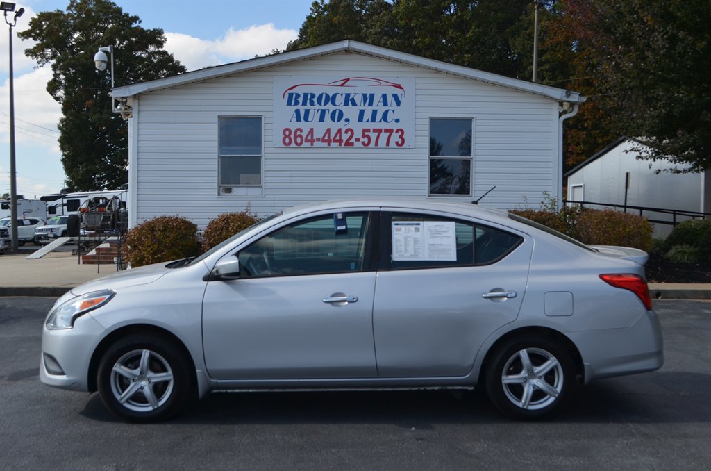 2019 Nissan Versa - $6,999