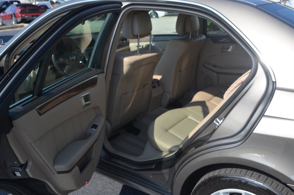 2012 Mercedes-Benz E-Class - $10,950