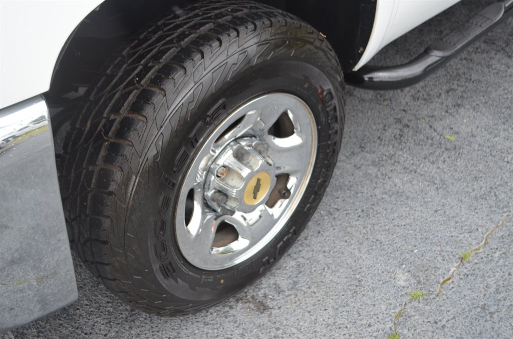 2008 Chevrolet RSX Work Truck photo
