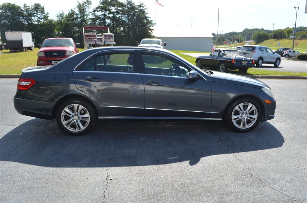 2010 Mercedes-Benz E-Class - $9,999