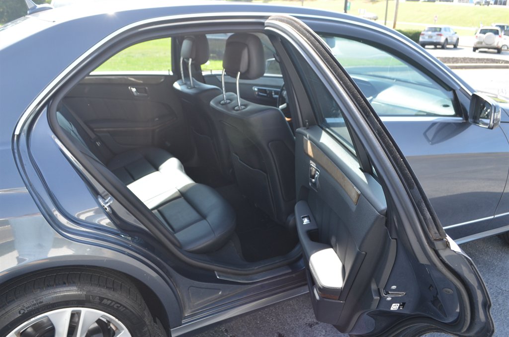 2010 Mercedes-Benz E-Class - $9,999