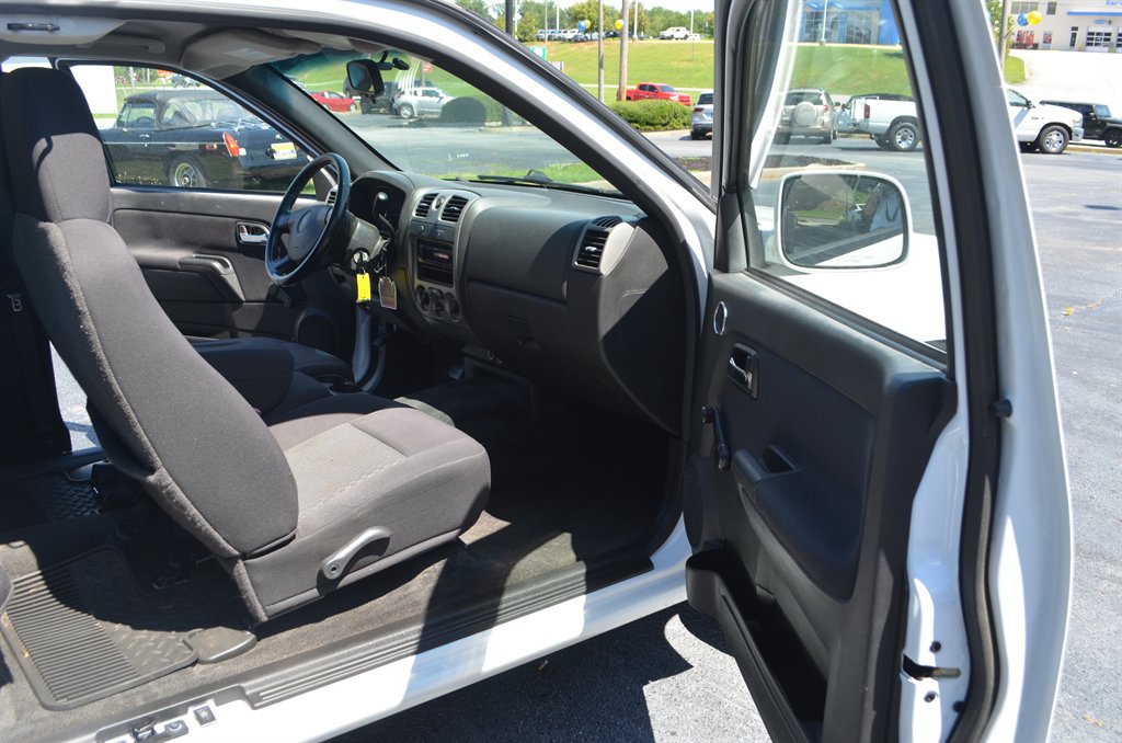 2012 Chevrolet Colorado - $7,995