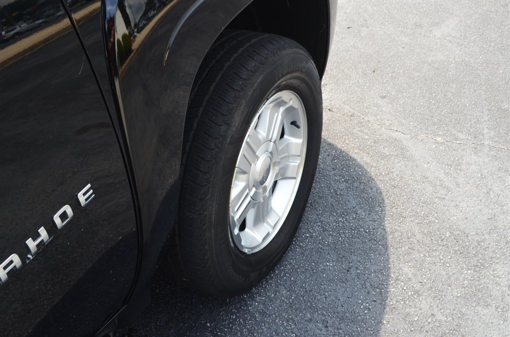 2013 Chevrolet Tahoe - $10,950