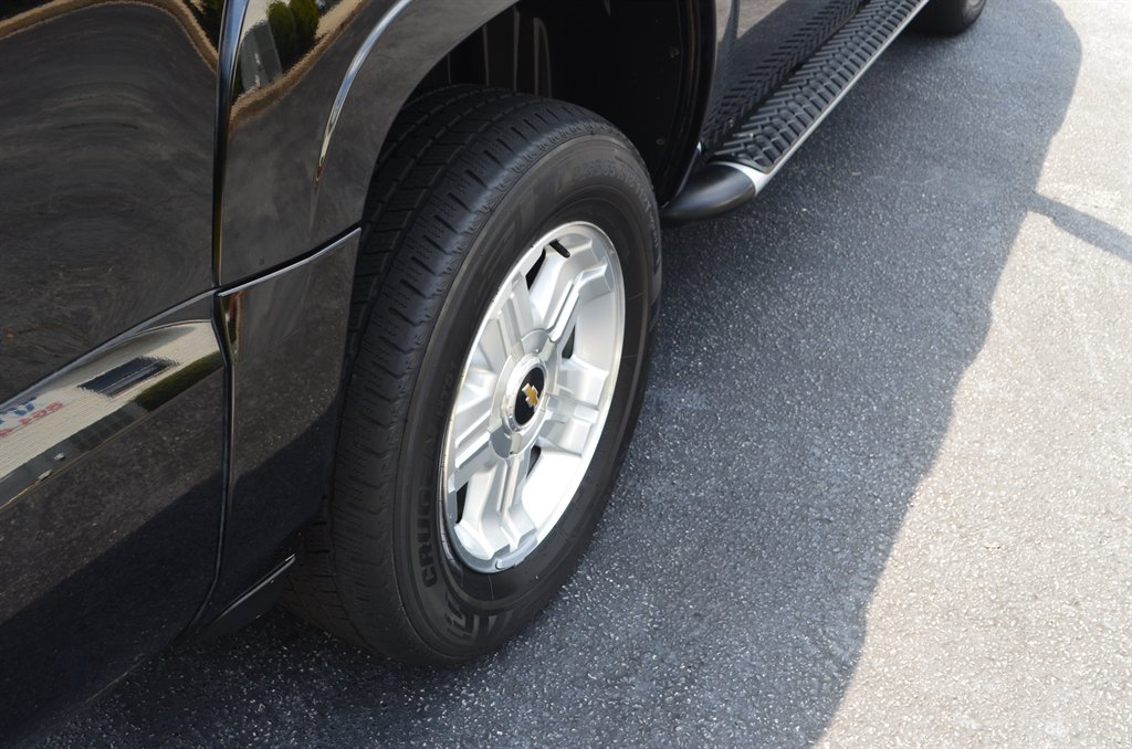 2013 Chevrolet Tahoe - $10,950