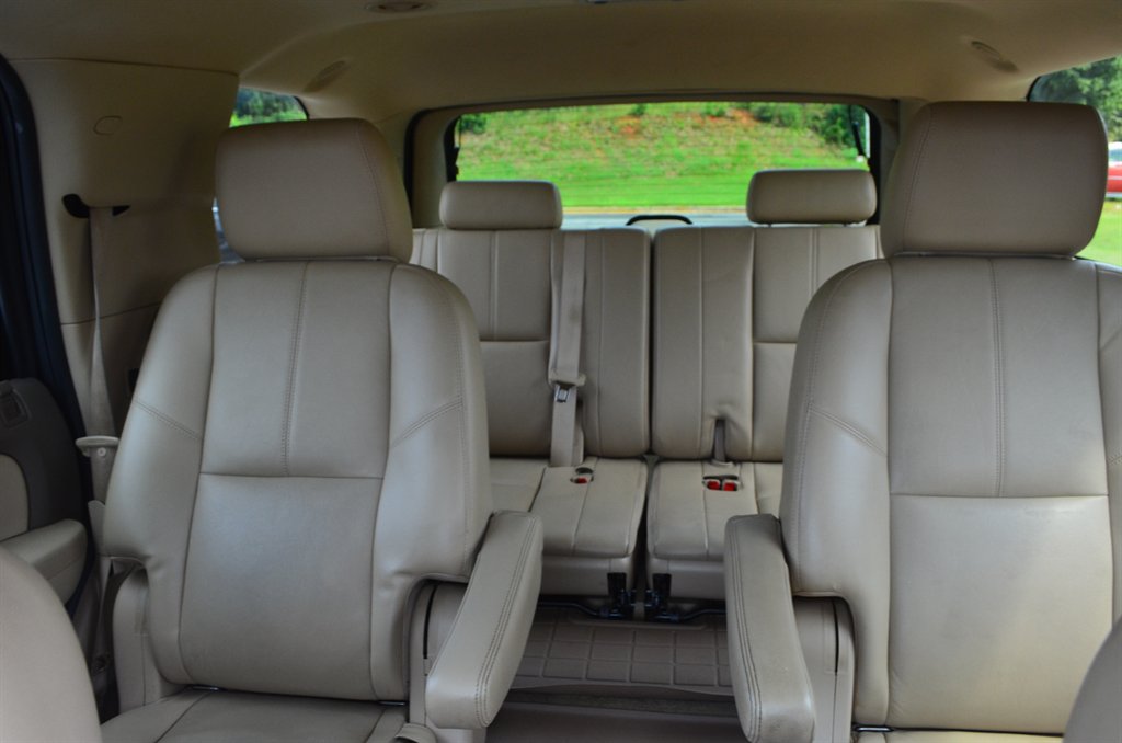2013 Chevrolet Tahoe - $10,950