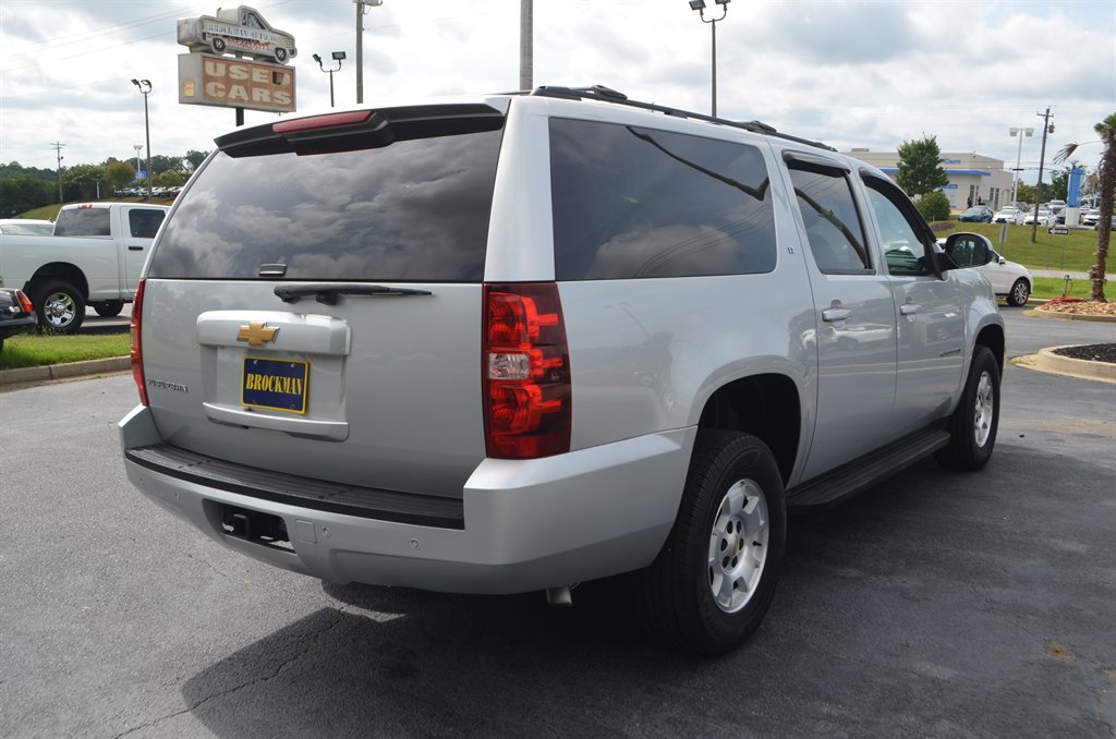 2013 Chevrolet Suburban - $14,999