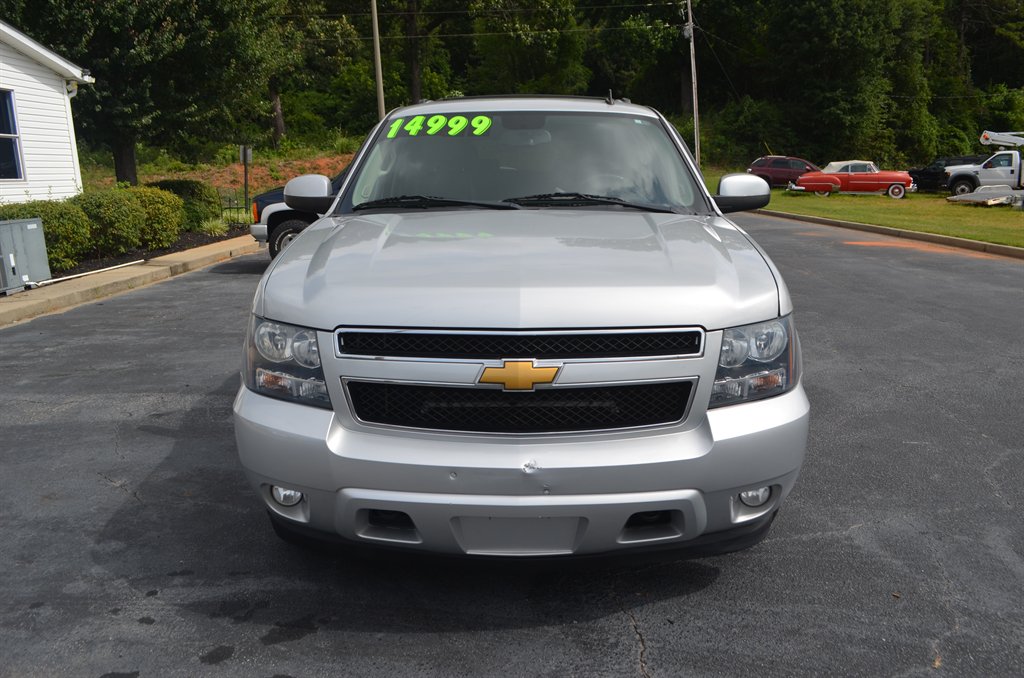 2013 Chevrolet Suburban - $14,999