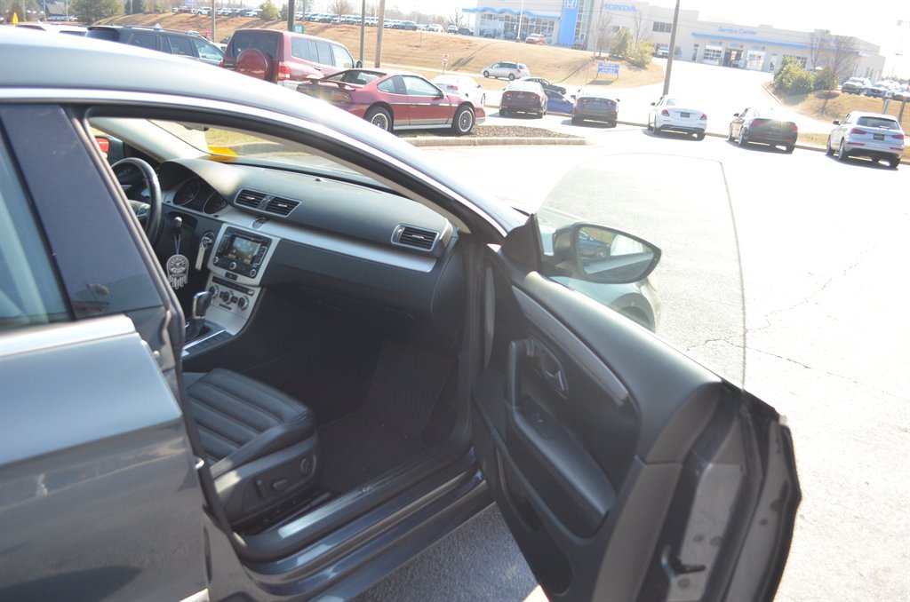 2014 Volkswagen CC Sport PZEV photo
