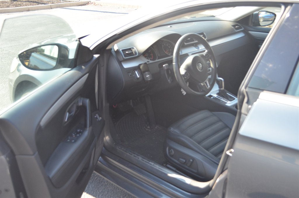2014 Volkswagen CC Sport PZEV photo