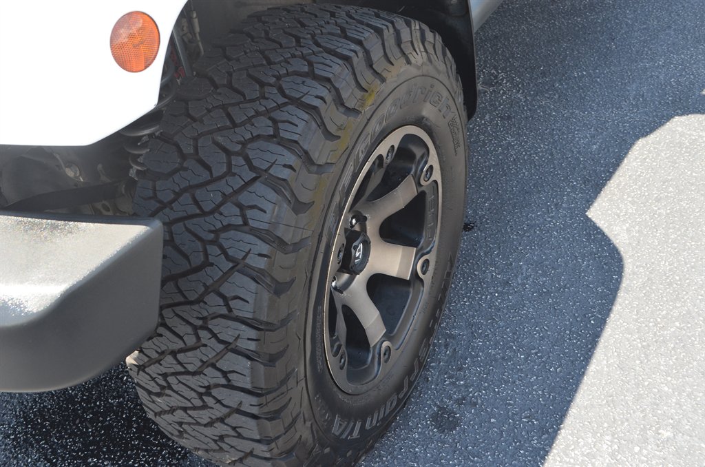 2014 Jeep Wrangler - $17,950