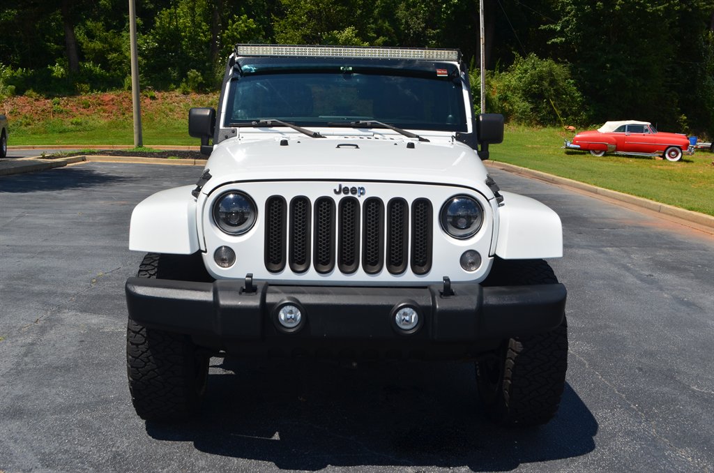 2014 Jeep Wrangler - $17,950