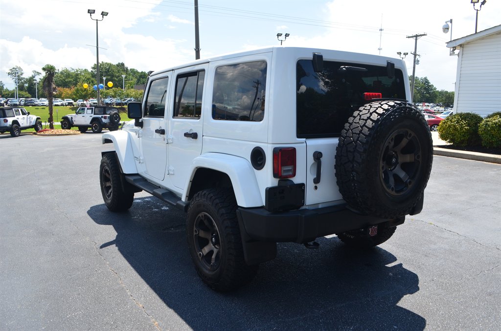2014 Jeep Wrangler - $17,950