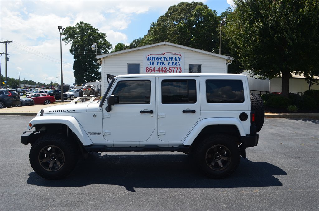 2014 Jeep Wrangler - $17,950