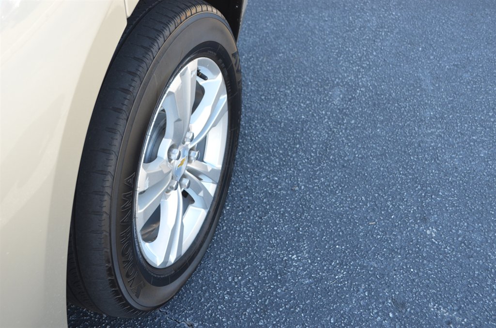 2015 Chevrolet Equinox - $8,995