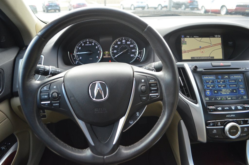 2015 Acura TLX Advance photo